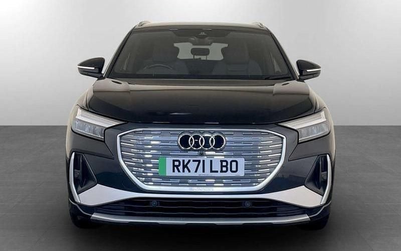 Used Audi Q4 e-tron S-Line 125 kW (170 HP) 2022 Black SUV