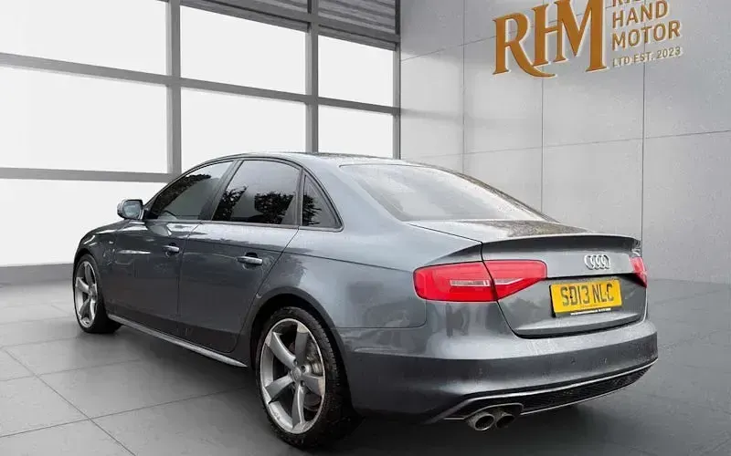 Used Audi A4 Black Edition 143 HP (105 kW) 2012 Sedan
