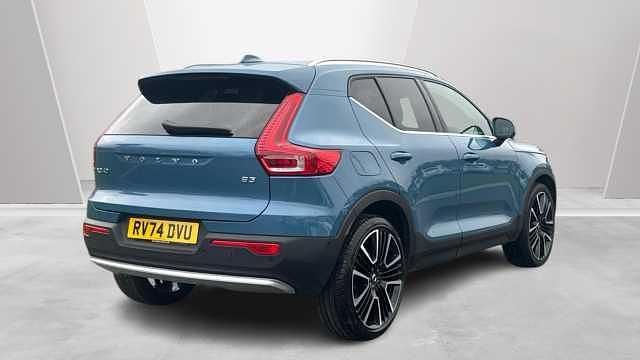 Used Volvo XC40 Ultra 161 HP (118 kW) 2025 SUV