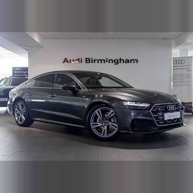 Daytona grey pearl effect New 2025 Audi A7 Sportback S-Line Hatchback | £46,000 (Fair price) - Image 1/4