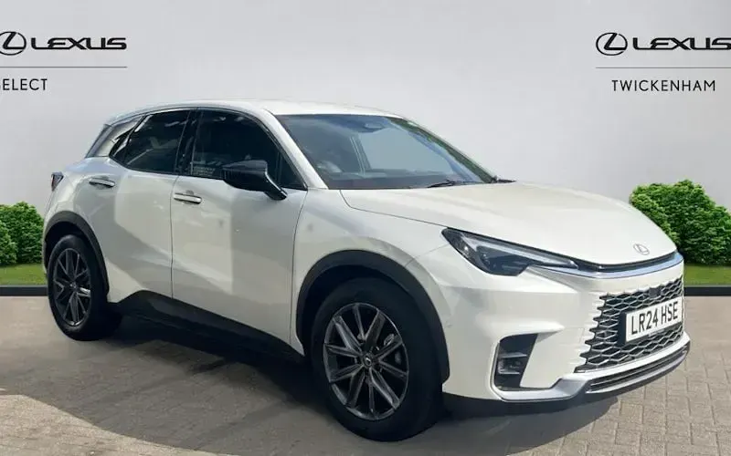 Used Lexus LBX 136 HP (100 kW) 2026 SUV