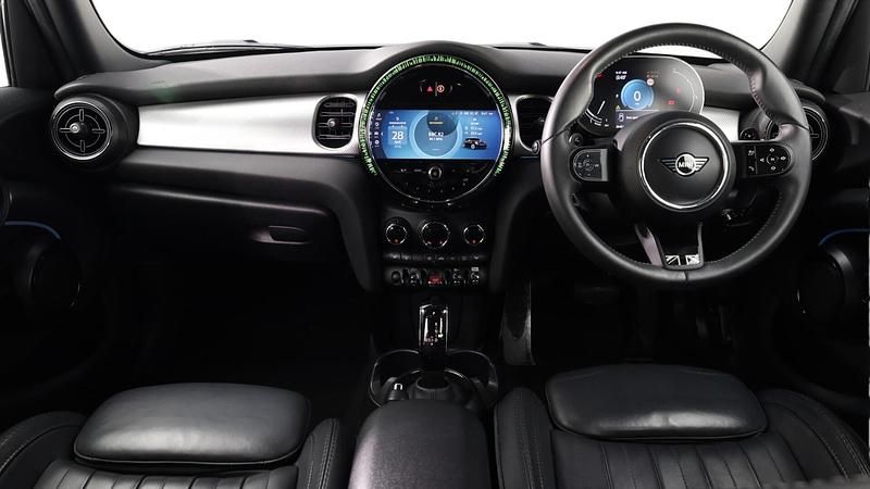 Used Mini Cooper S Exclusive 176 HP (129 kW) 2023 Green Hatchback