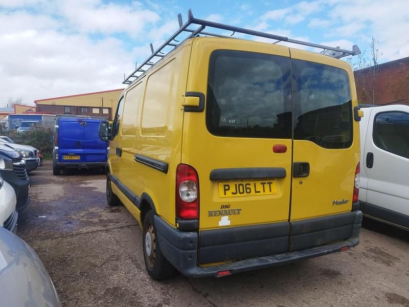 Used Renault Master 2006 Yellow Van