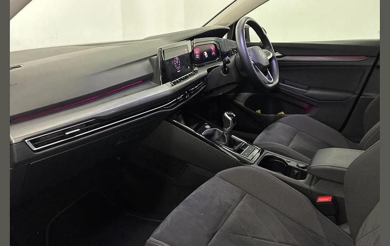 Used VW Golf VIII Style 150 HP (110 kW) 2023 Black Hatchback