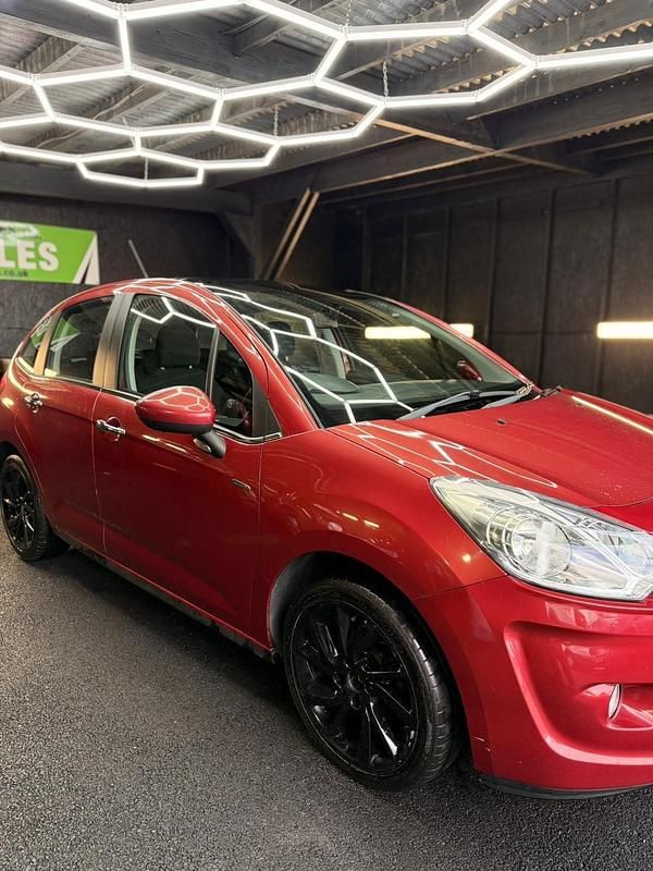 Gebraucht Citroën C3 Exclusive 75 PS (55 kW) 2012 Rot Kleinwagen