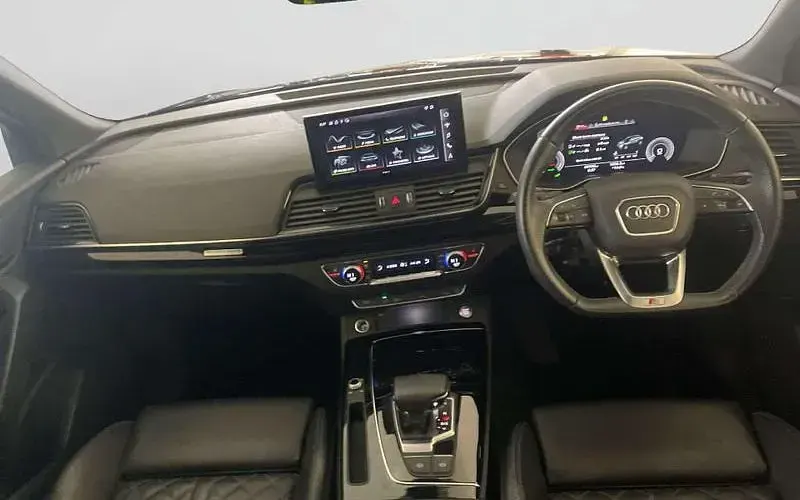 Używany Audi Q5 Performance 299 KM (219 kW) 2023 Czarny SUV