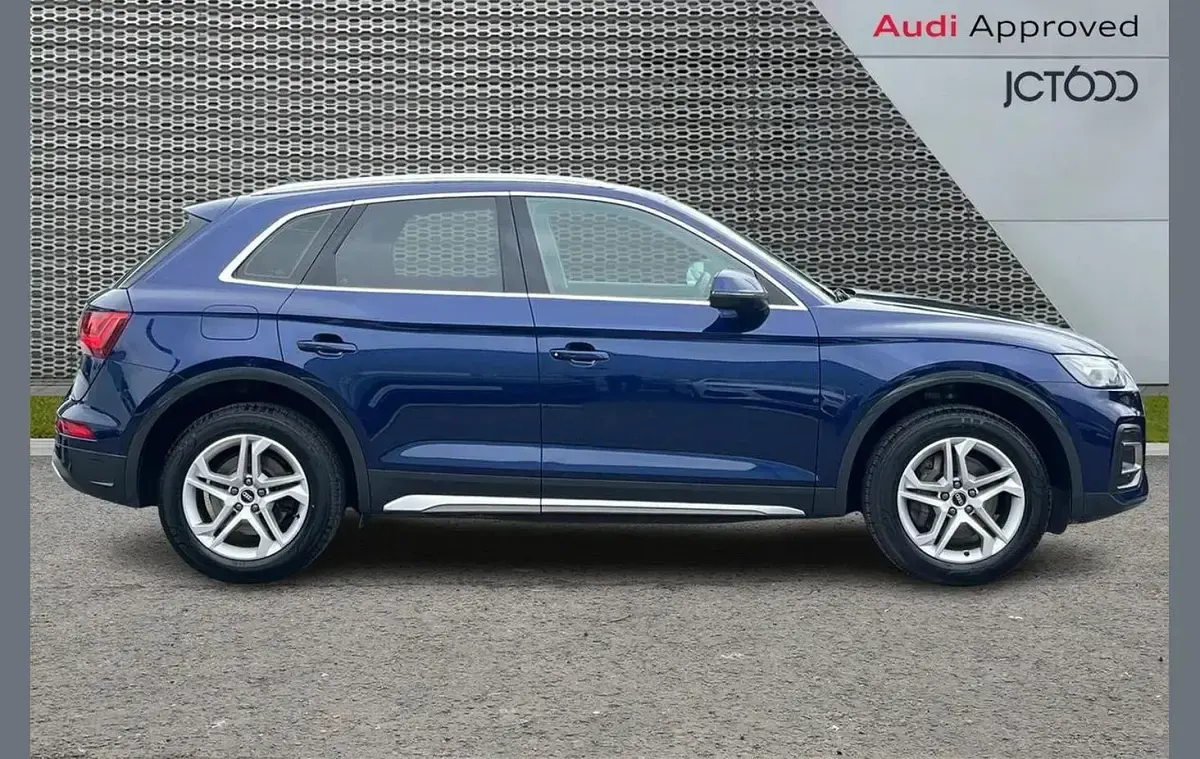 Used Audi Q5 Sport 200 HP (147 kW) 2021 Blue SUV