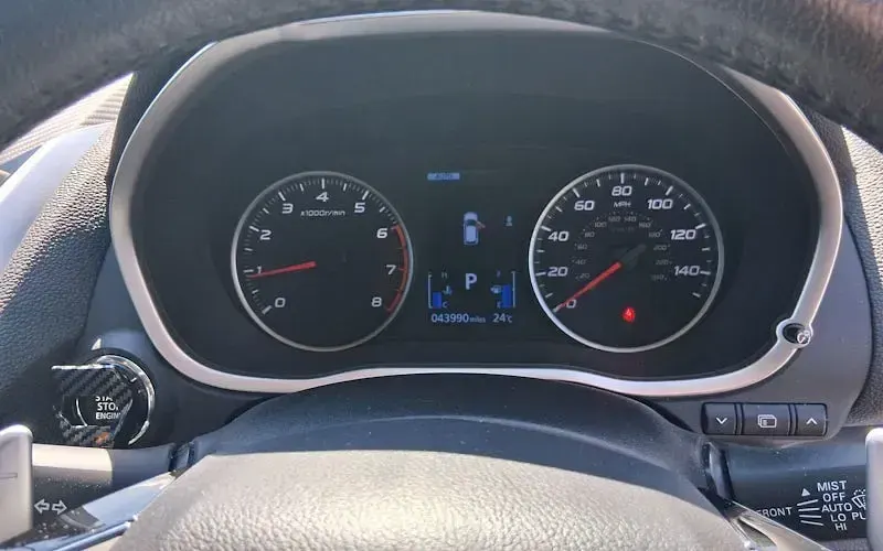 Used Mitsubishi Eclipse Cross 163 HP (119 kW) 2019 Red SUV
