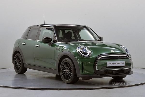 Green Used 2024 Mini Cooper Classic Hatchback | £19,995 (Fair price) - Image 1/4