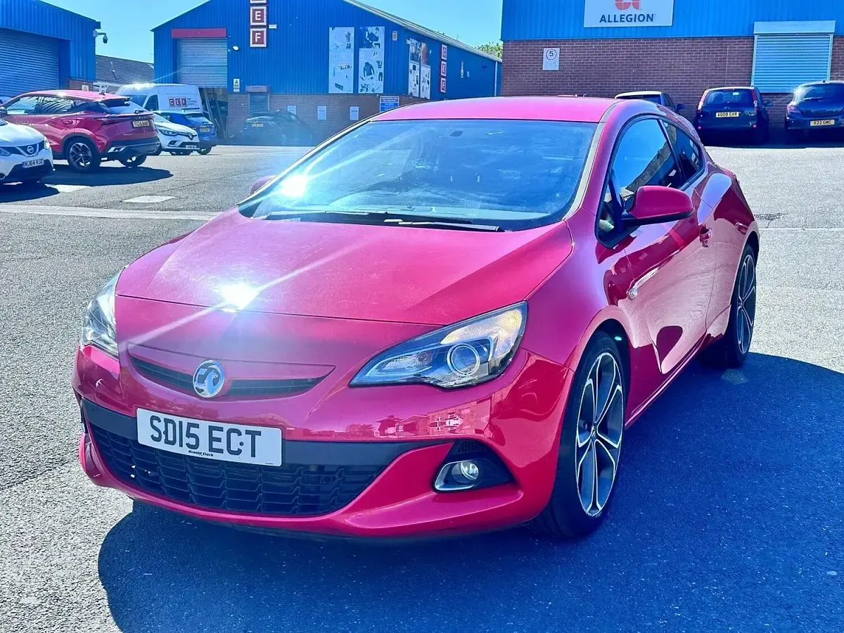 Used Vauxhall Astra GTC Edition 2015 Red Hatchback