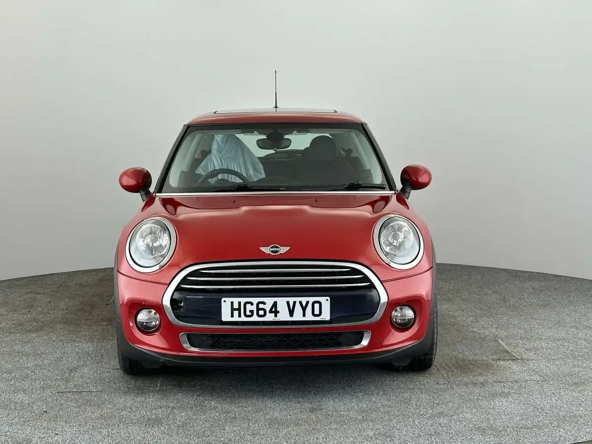Used Mini Cooper D Hatch 2014 Red Hatchback