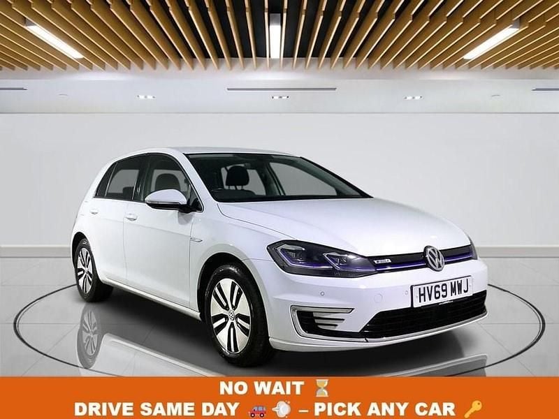 White Used 2019 VW e-Golf Hatchback | £9,649 (Fair price) - Image 1/4