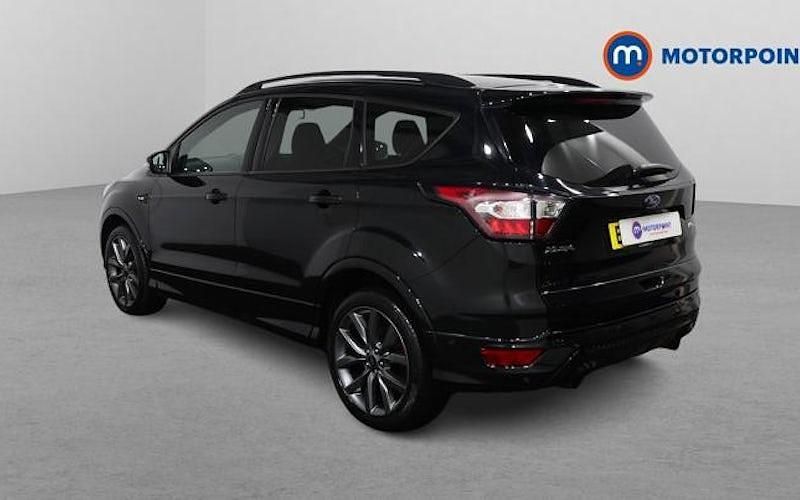 Used Ford Kuga ST-Line 179 HP (131 kW) 2019 Black SUV