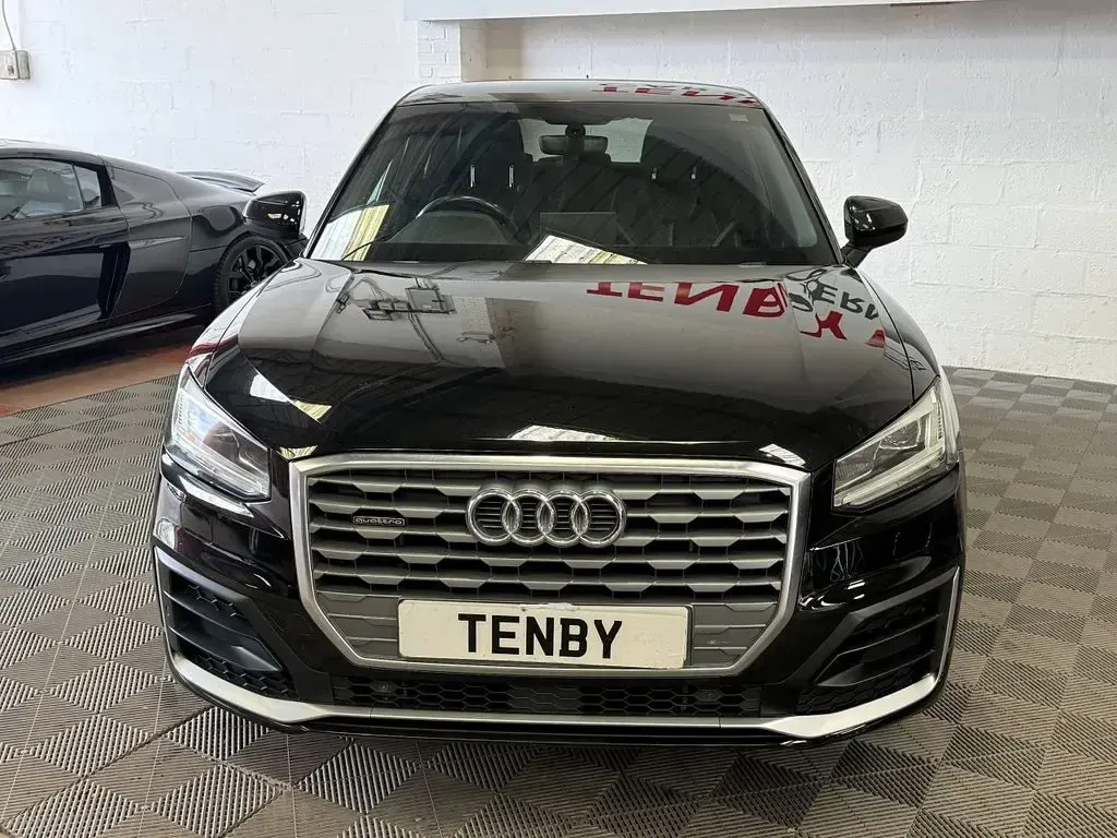 Used Audi Q2 S-Line 150 HP (110 kW) 2017 Black SUV