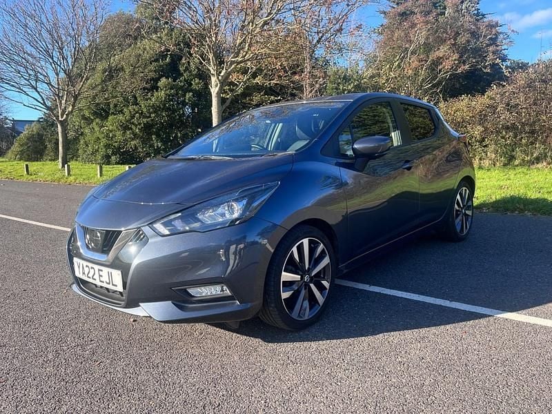 Begagnad Nissan Micra Tekna 92 HK (67 kW) 2022 Grå Halvkombi