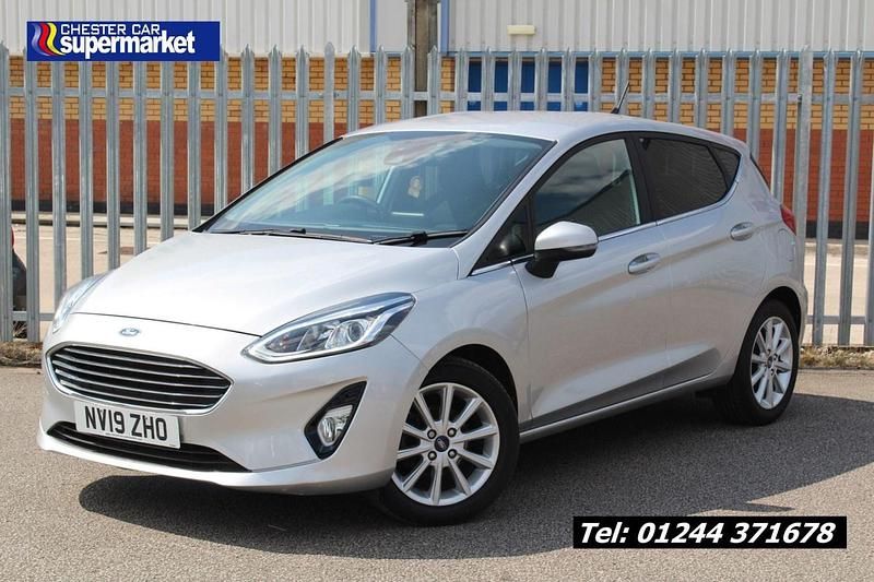 Silver Used 2019 Ford Fiesta Titanium Hatchback | £9,300 (Fair price) - Image 1/4