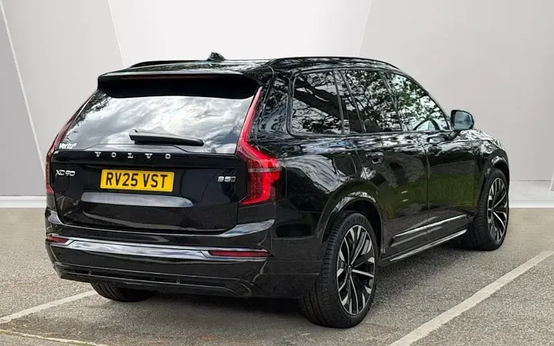 Used Volvo XC90 Ultra 250 HP (183 kW) 2025 SUV