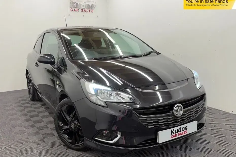 Second-hand Vauxhall Corsa Edition 70 CP (51 kW) 2015 Negru Hatchback