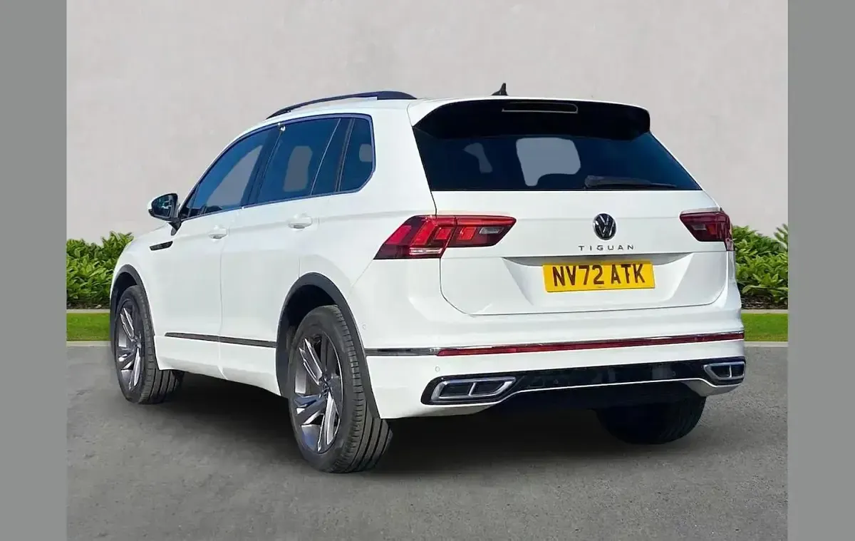 Used VW Tiguan R-line Edition 147 HP (108 kW) 2023 White SUV