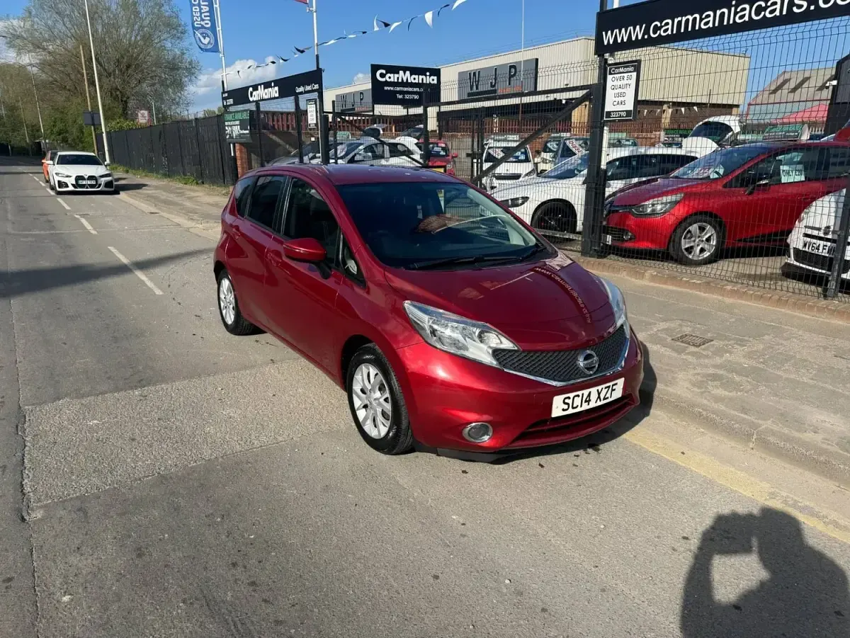 Used Nissan Note Acenta Premium 90 HP (66 kW) 2014 Red Hatchback