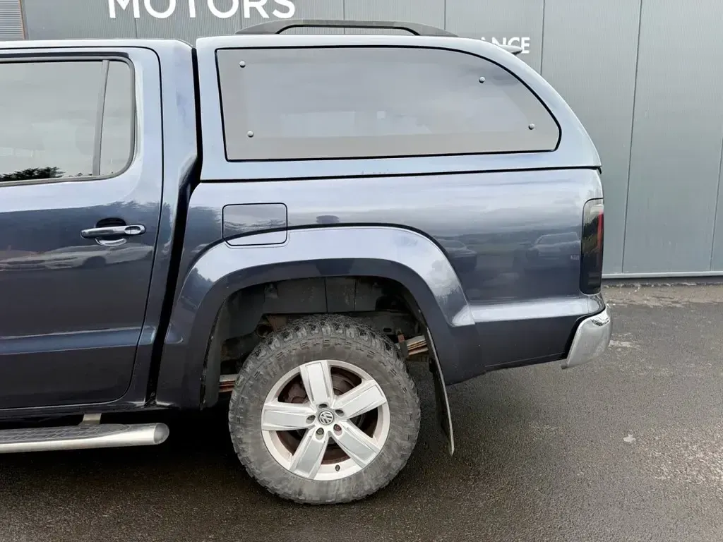 Used VW Amarok Highline 224 HP (164 kW) 2017 Blue Pickup