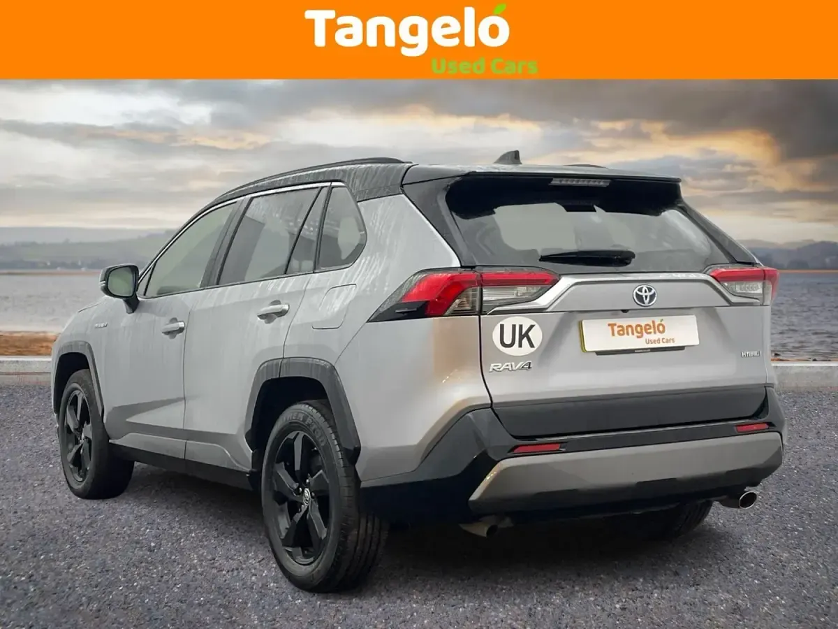 Usado Toyota RAV4 222 HP (163 kW) 2020 Prateado SUV