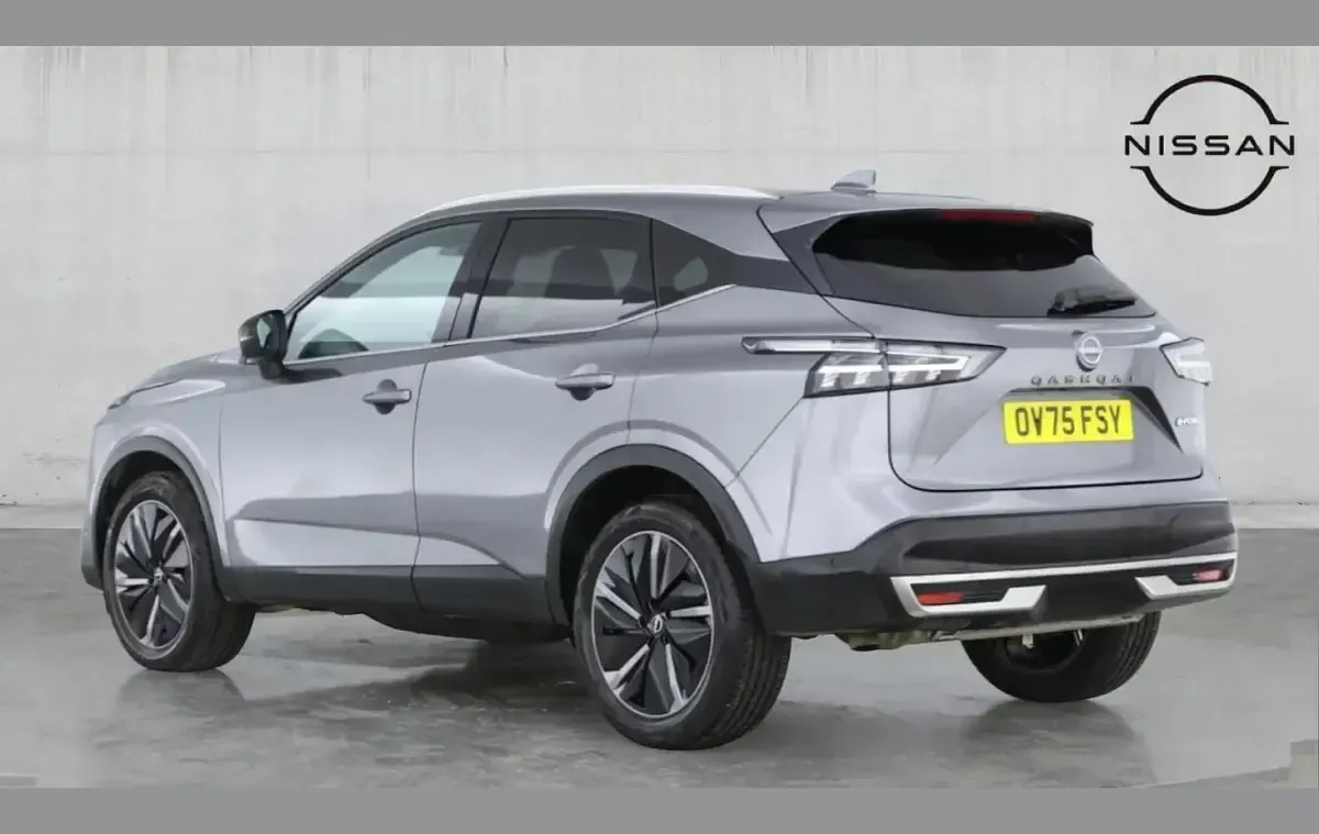 Used Nissan Qashqai Tekna 190 HP (139 kW) 2025 Grey SUV