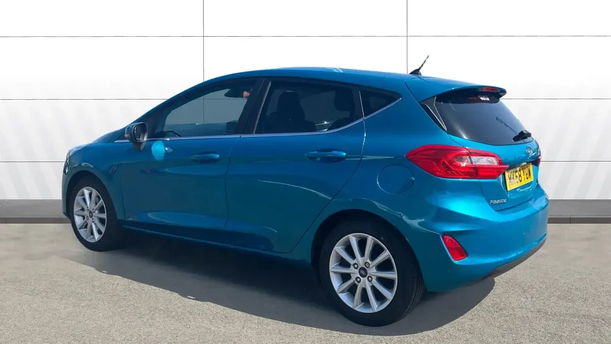 Używany Ford Fiesta Titanium 100 KM (73 kW) 2009 Hatchback