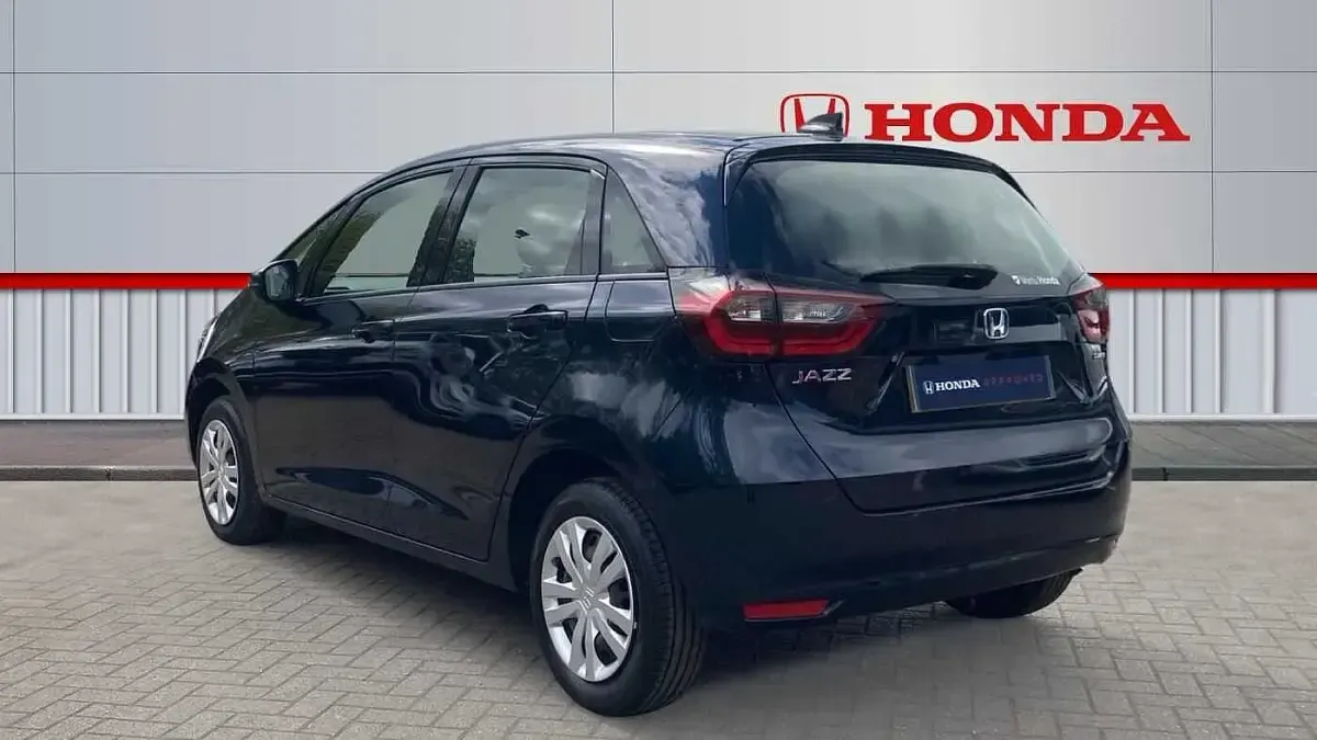 Używany Honda Jazz Hybrid 109 KM (80 kW) 2022 Niebieski Hatchback