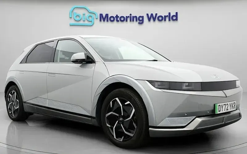 Used Hyundai Ioniq Ultimate 125 kW (170 HP) 2022 Hatchback