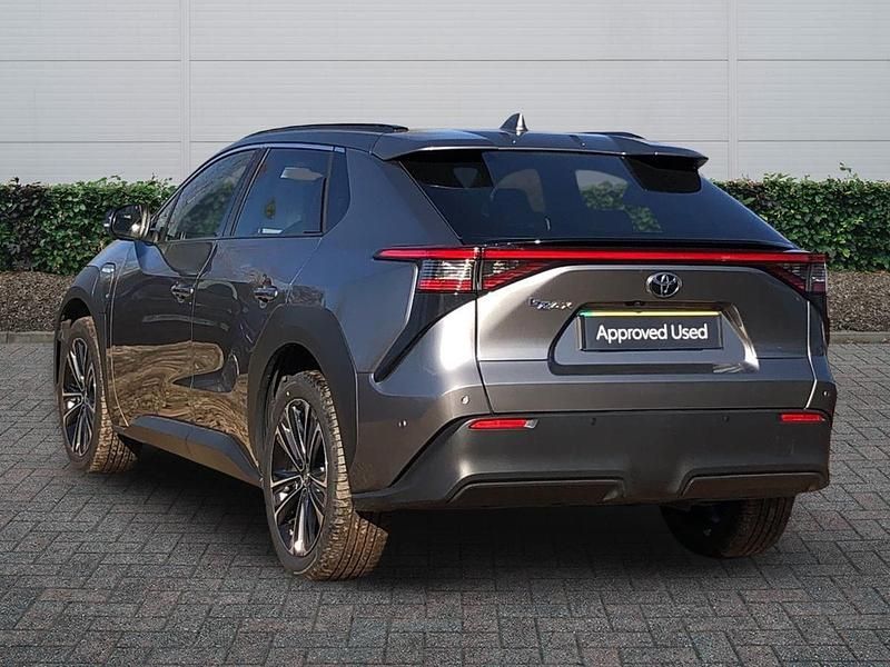 Used Toyota bZ4X 150 kW (204 HP) 2025 Grey SUV