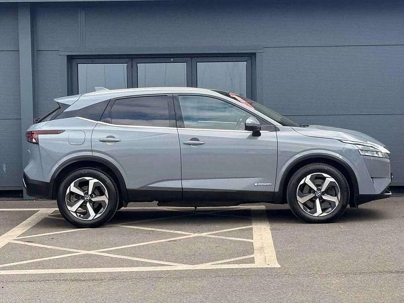 Used Nissan Qashqai N-Connecta 190 HP (139 kW) 2023 Grey SUV
