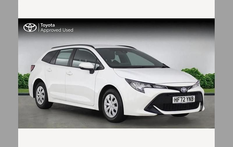 Used Toyota Corolla 121 HP (88 kW) 2022 White