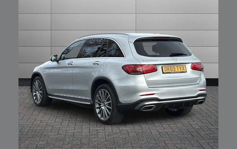 Used Mercedes GLC220 AMG Line Premium 191 HP (140 kW) 2019 Silver SUV