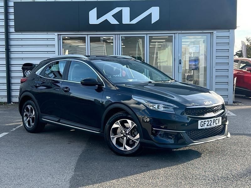 Black Used 2022 Kia XCeed 2 SUV | £13,295 (Fair price) - Image 1/4