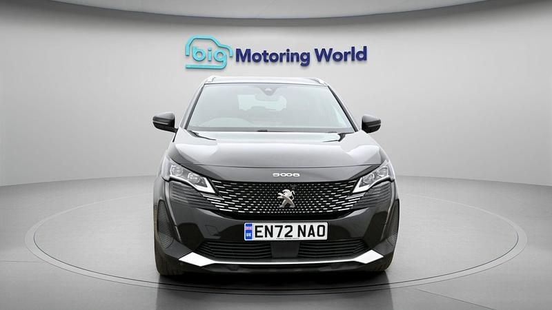 Used Peugeot 5008 Premium 131 HP (96 kW) 2022 Black SUV