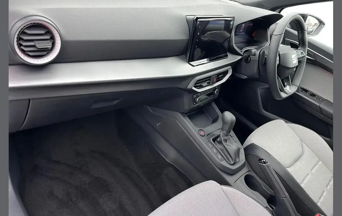 New Seat Ibiza FR First Edition 115 HP (84 kW) 2026 White Hatchback