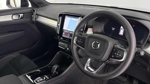 Used Volvo XC40 Plus 161 HP (118 kW) 2026 SUV