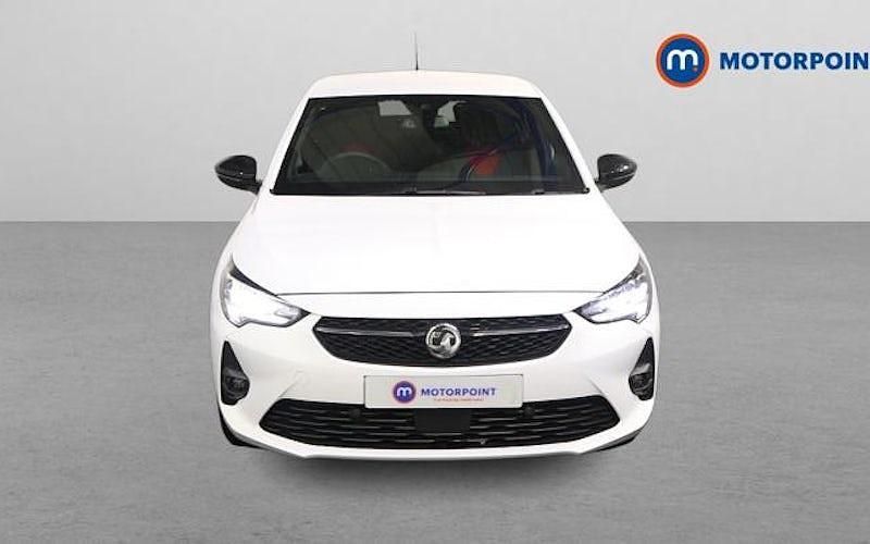 Gebraucht Vauxhall Corsa 101 PS (74 kW) 2023 Weiß Kleinwagen