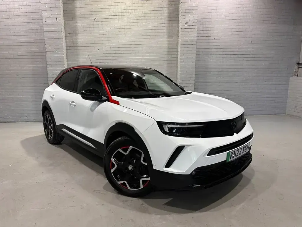 Second-hand Vauxhall Mokka SRi 100 kW (136 CP) 2022 Alb SUV