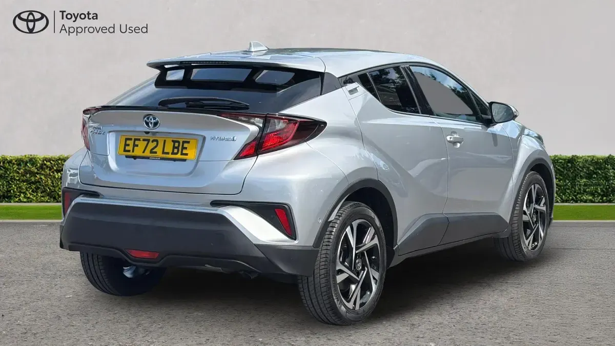 Used Toyota C-HR Design 122 HP (89 kW) 2023 Silver metallic SUV