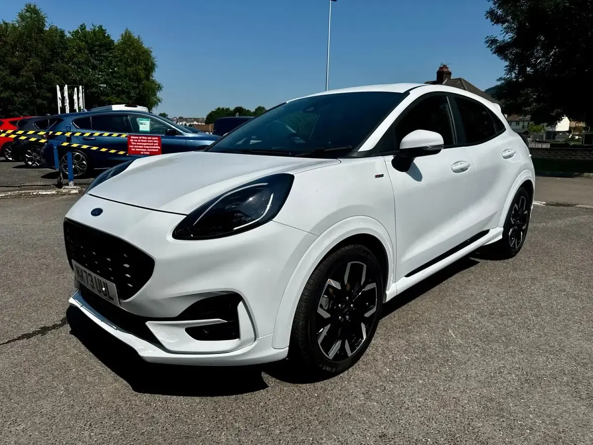 Used Ford Puma ST-Line X 125 HP (91 kW) 2023 White SUV