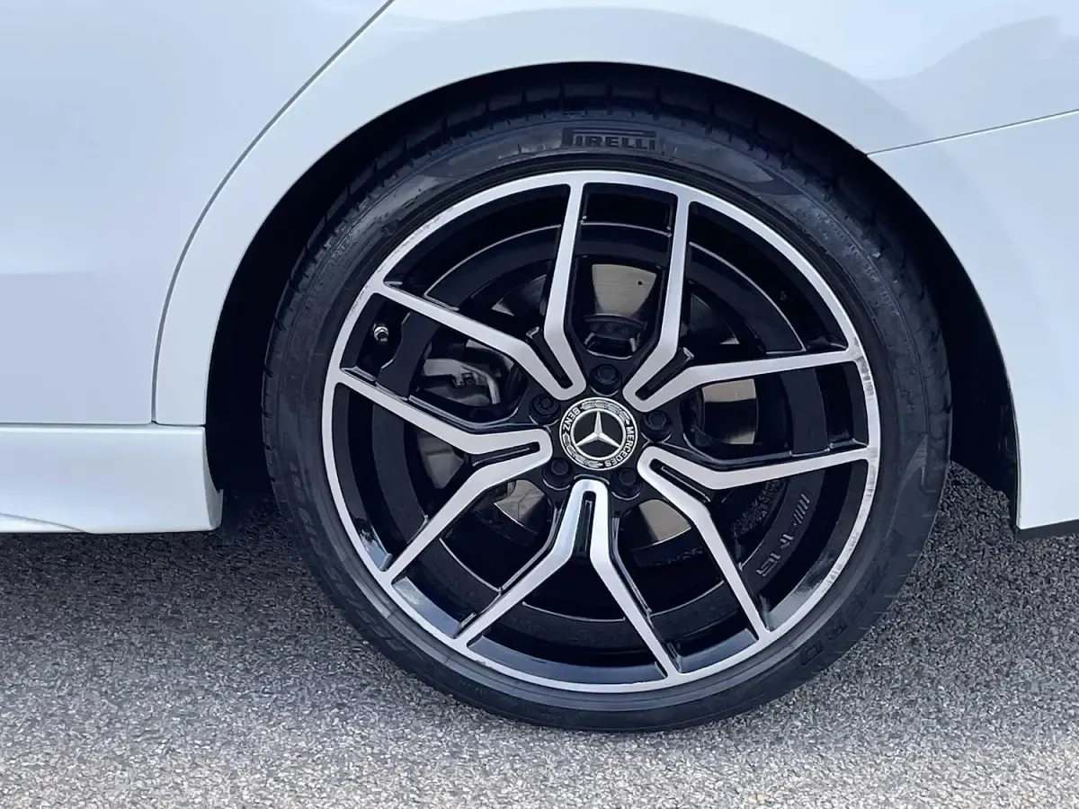 Used Mercedes C300e AMG line 2023 White Sedan