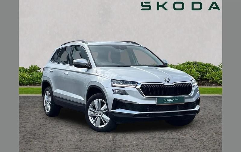 Used Skoda Karoq SE Drive 147 HP (108 kW) 2024 Brilliant silver metallic SUV