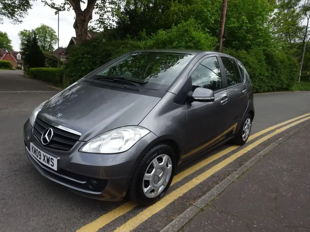 Used Mercedes A180 Classic 2009 Grey Hatchback