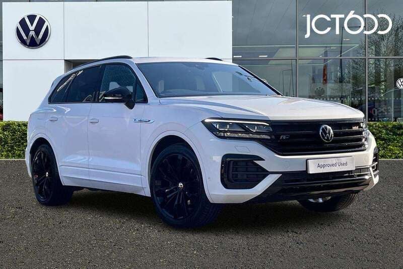 White Used 2021 VW Touareg Black Edition SUV | £33,750 (Super price) - Image 1/3