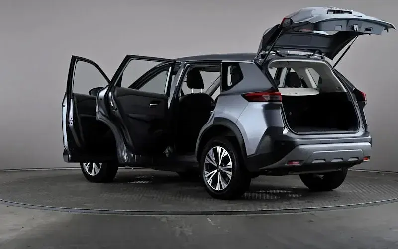 Used Nissan X-Trail Acenta Premium 204 HP (150 kW) 2024 Grey SUV
