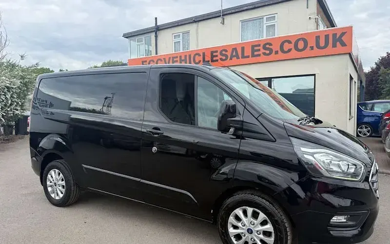 Używany Ford Transit Custom Limited 170 KM (125 kW) 2023 Van