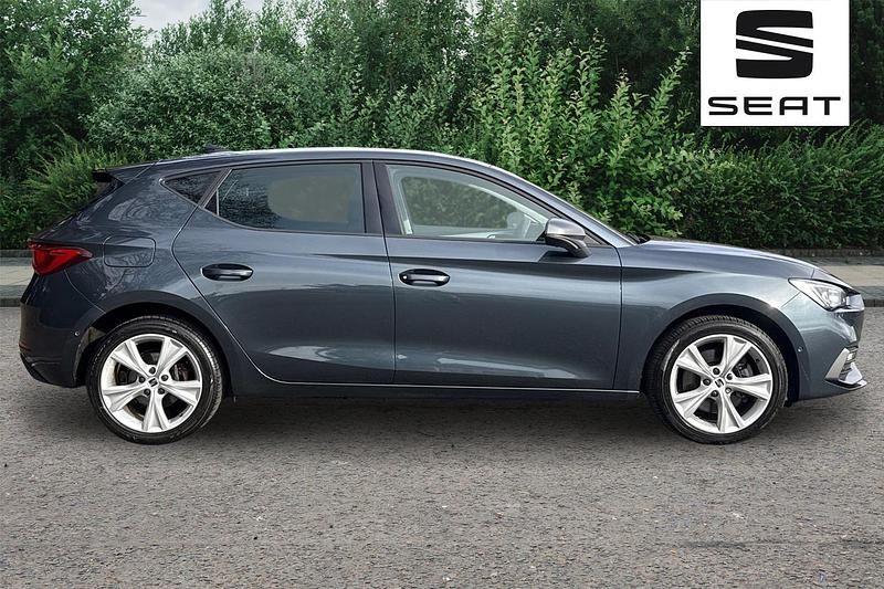 Used Seat Leon FR 204 HP (150 kW) 2021 Grey