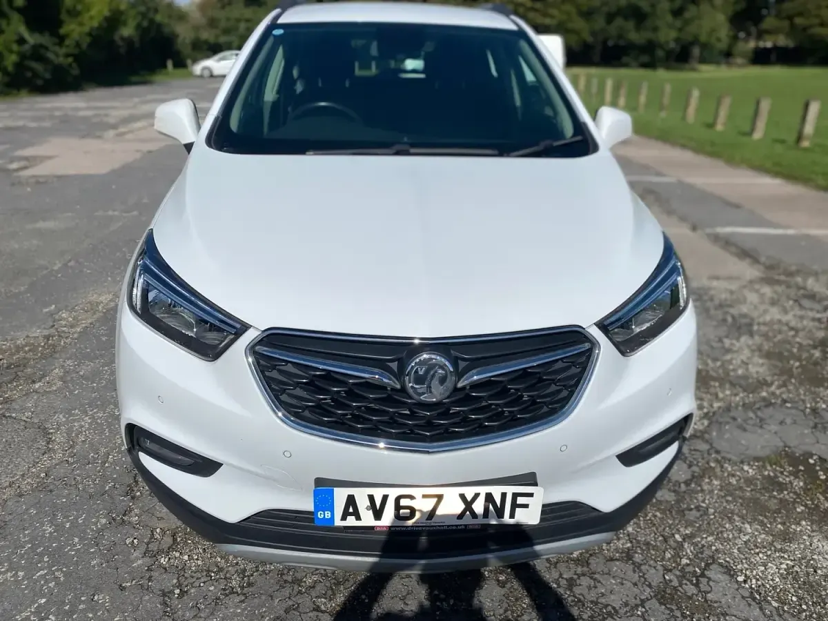 Used Vauxhall Mokka X Active 2018 White SUV